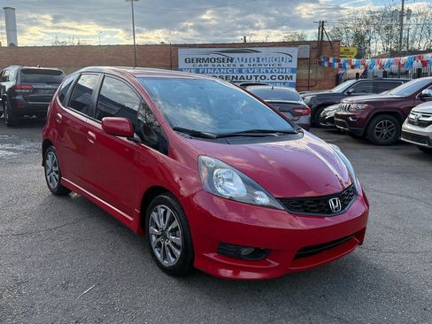 Used 2013 Honda Fit Sport image 7