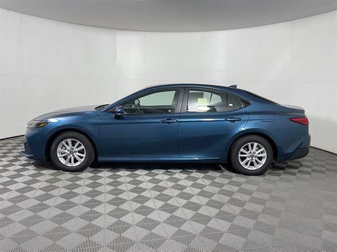 New 2026 Toyota Camry LE FWD image 4