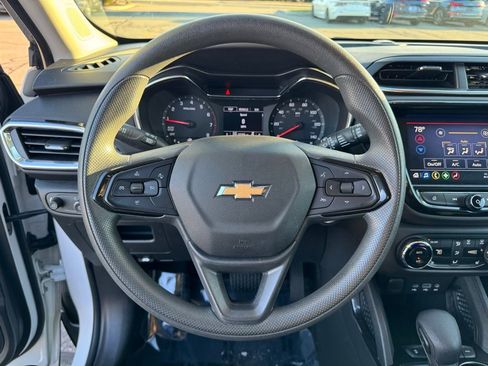 Used 2023 Chevrolet TrailBlazer LT w/ Convenience Package image 22