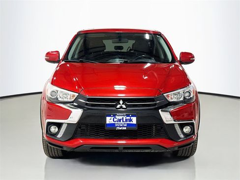 Used 2018 Mitsubishi Outlander Sport SE image 2