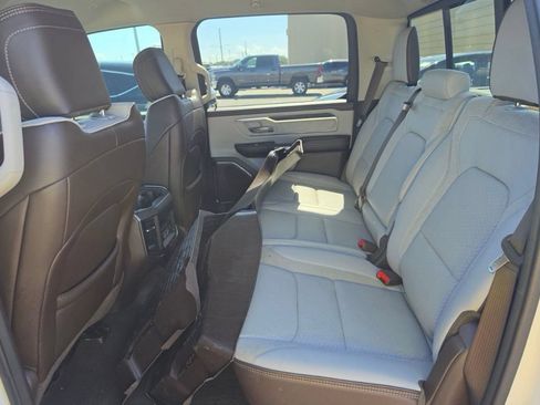 Used 2025 RAM 1500 Laramie AWD/4WD image 5