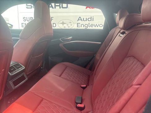 Used 2022 Audi e-tron S Prestige w/ Prestige Package AWD/4WD image 5