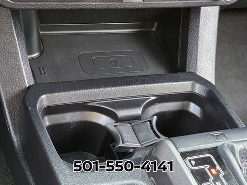 Used 2021 Toyota Tacoma TRD Off-Road w/ Technology Package AWD/4WD image 27