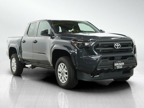 Used 2024 Toyota Tacoma SR RWD image 7