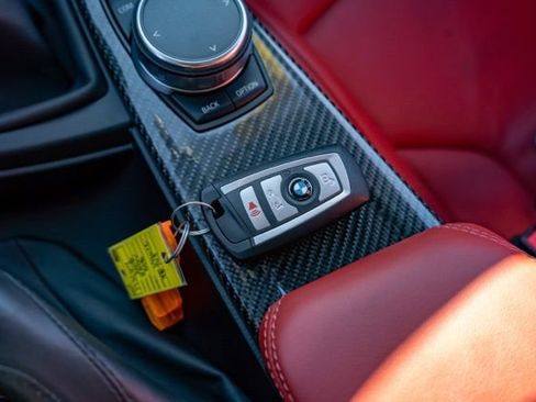 Used 2018 BMW M3 image 28