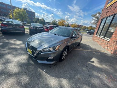 Used 2020 Nissan Altima 2.5 S image 7