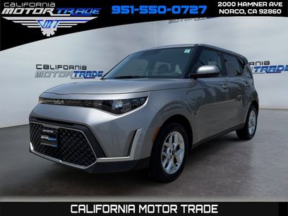 Used 2023 Kia Soul LX w/ LX Technology Package
