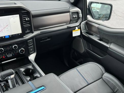 New 2025 Ford F150 Platinum image 34