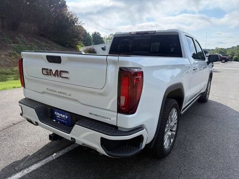 Used 2021 GMC Sierra 1500 Denali w/ Denali Ultimate Package AWD/4WD image 7