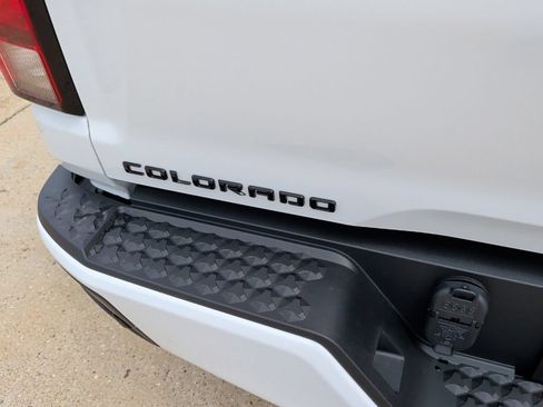 New 2026 Chevrolet Colorado LT w/ LT Convenience Package RWD image 41