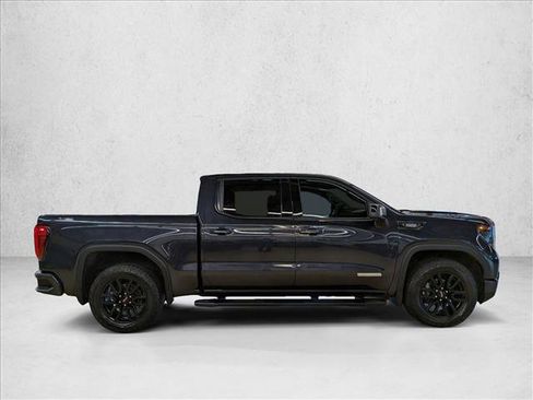 Used 2022 GMC Sierra 1500 Elevation w/ Elevation Premium Package AWD/4WD image 4
