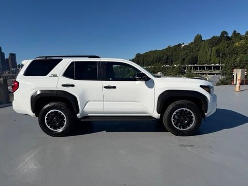 Certified 2025 Toyota 4Runner TRD Sport Premium AWD/4WD image 3