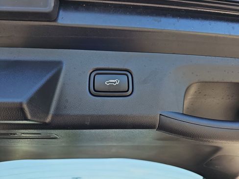 Used 2025 Hyundai Tucson SEL FWD image 18