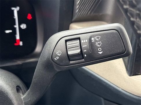 Certified 2025 Ford Maverick Lariat w/ 4K Tow Package image 30