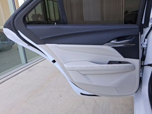 Used 2024 Cadillac CT4 Luxury image 15