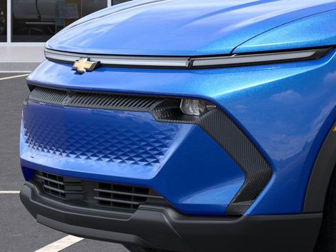 New 2026 Chevrolet Equinox EV LT image 40