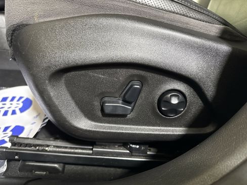 Used 2016 Jeep Renegade Limited image 14