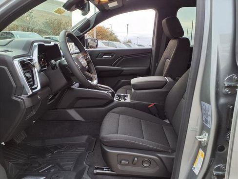 New 2026 GMC Canyon Elevation w/ Convenience Package image 18