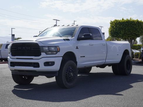 Used 2020 RAM 3500 Big Horn w/ Level 2 Equipment Group AWD/4WD image 2