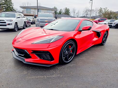 Used 2025 Chevrolet Corvette Stingray w/ Battery Protection Package image 10