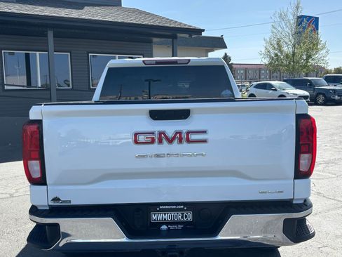Used 2019 GMC Sierra 1500 SLE w/ Fleet Comfort Package AWD/4WD image 9