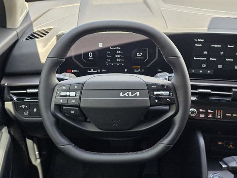 New 2026 Kia Sportage SX FWD image 7