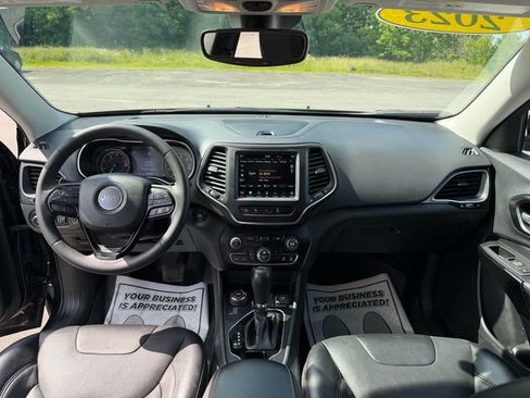 Used 2023 Jeep Cherokee Altitude Lux AWD/4WD image 11