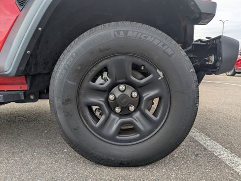 Used 2021 Jeep Wrangler Sport image 10