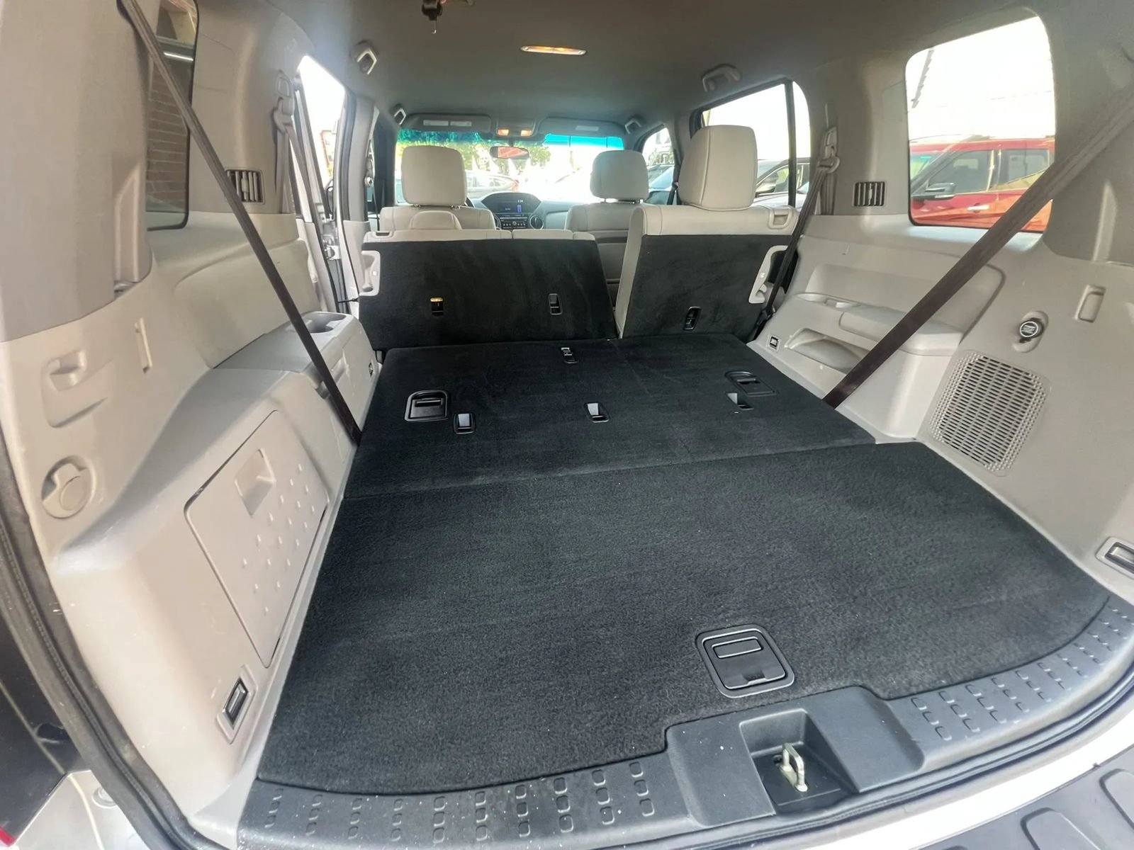Used 2015 Honda Pilot LX image 29