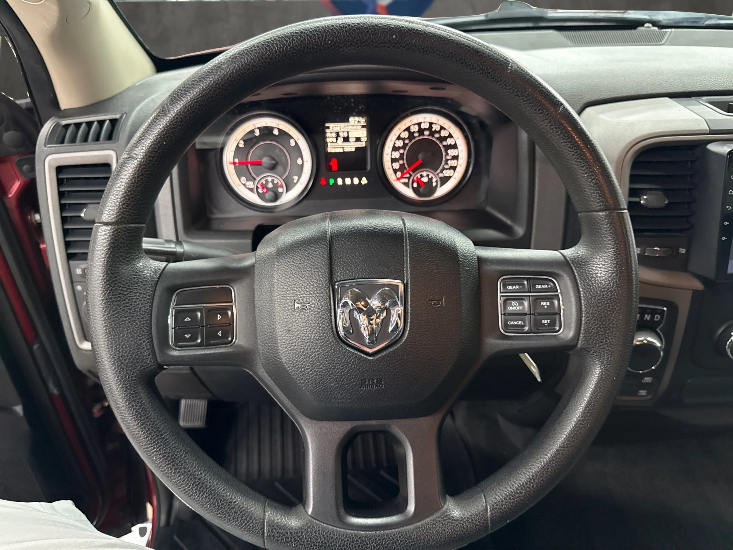 Used 2014 RAM 1500 Express AWD/4WD image 26