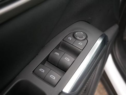 Used 2024 Chevrolet Traverse LT AWD/4WD image 21