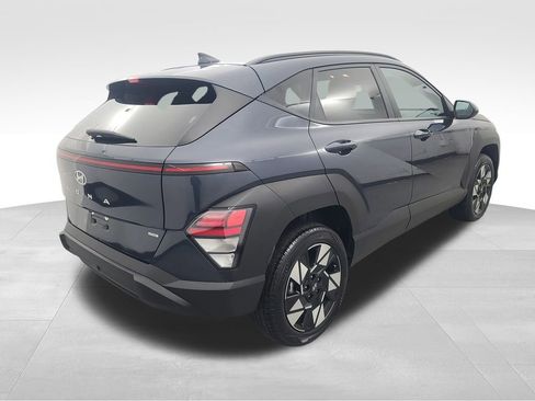Used 2025 Hyundai Kona SEL image 4