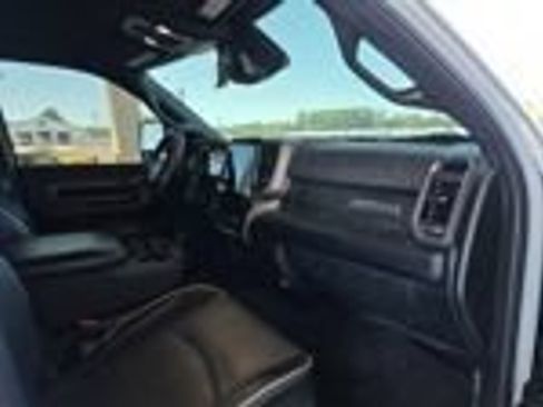Used 2026 RAM 2500 Laramie AWD/4WD image 5