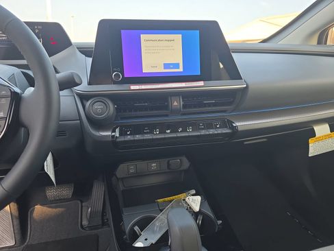 New 2027 Toyota Prius XLE FWD image 16