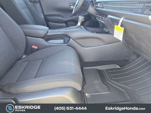 New 2026 Honda HR-V LX image 11