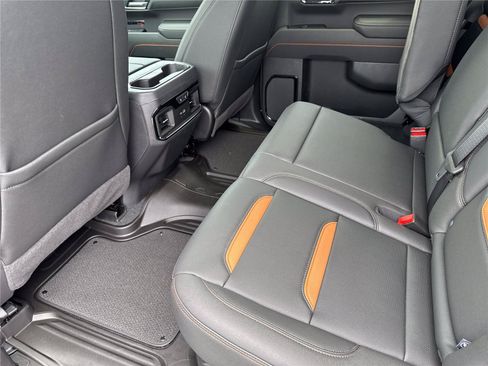 New 2026 GMC Sierra 1500 AT4 w/ AT4 Premium Package AWD/4WD image 30