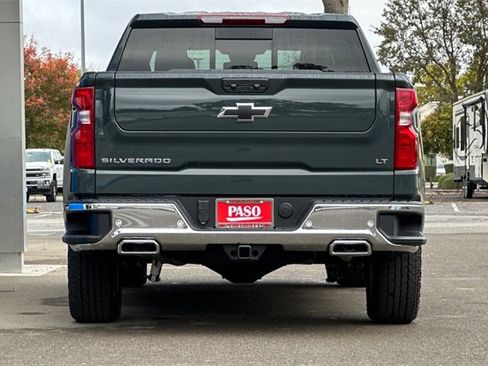 New 2026 Chevrolet Silverado 1500 LT w/ Z71 Off-Road Package image 6