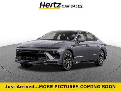 Used 2025 Hyundai Sonata SEL FWD image 1