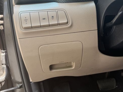 Used 2019 Hyundai Tucson SE FWD image 17