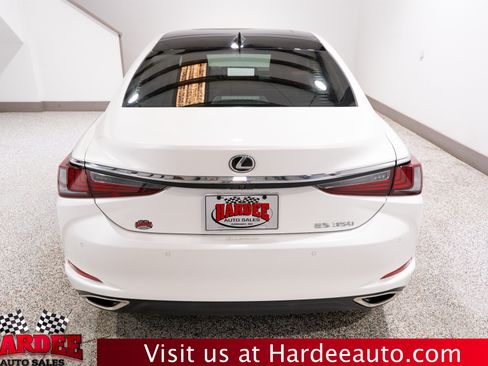 Used 2024 Lexus ES 350 w/ Premium Package FWD image 4
