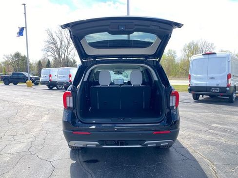 New 2026 Ford Explorer Active w/ Active Comfort Package AWD/4WD image 17