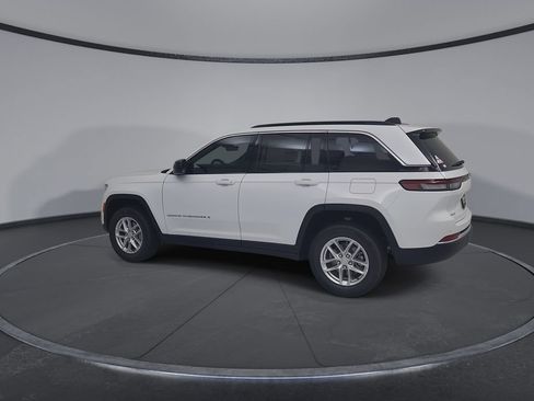 New 2026 Jeep Grand Cherokee Laredo X AWD/4WD image 10