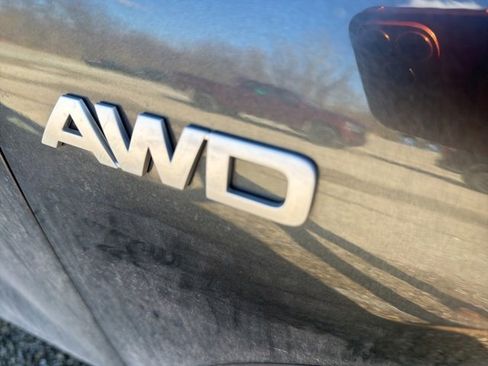 Used 2023 Kia Seltos S w/ Navigation Package image 11