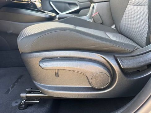 Certified 2025 Kia Soul LX image 15