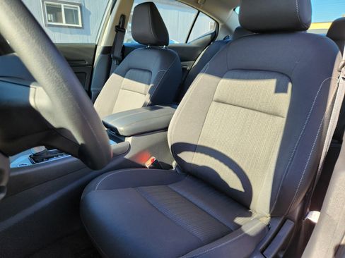 Certified 2025 Nissan Altima 2.5 S FWD image 7