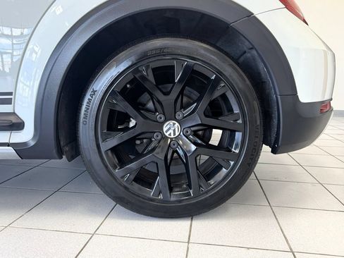 Used 2017 Volkswagen Beetle 1.8T Dune FWD image 62