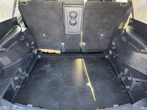 Used 2018 Nissan Rogue S image 18