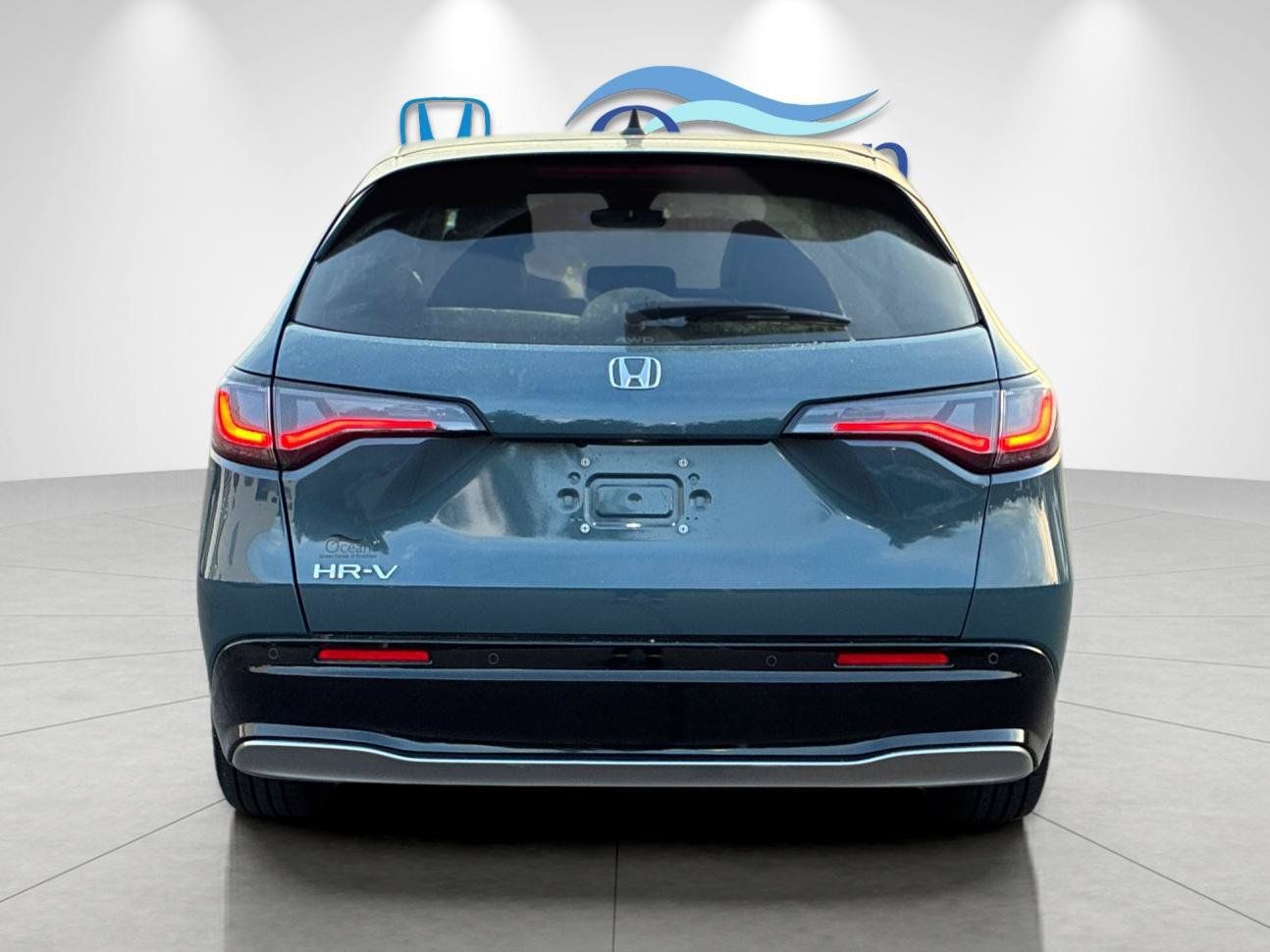 Used 2025 Honda HR-V EX-L image 4