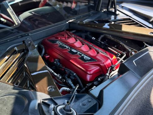 Used 2020 Chevrolet Corvette Stingray Premium Cpe w/ 3LT Preferred Equipment Group RWD image 29