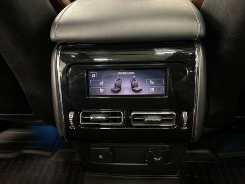 Certified 2023 Lincoln Aviator Reserve w/ Equipment Group 201A AWD/4WD image 29